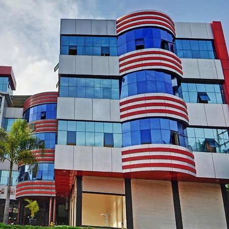 Itsy By Treebo - Sparrows Suite & Resorts With Mountain View Kattappana Extérieur photo